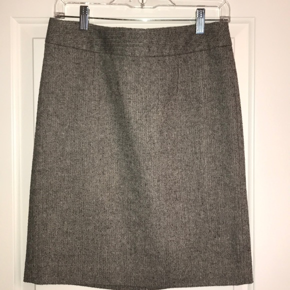 Banana Republic Dresses & Skirts - FINAL💲Chic Banana Republic Herringbone Wool Skirt